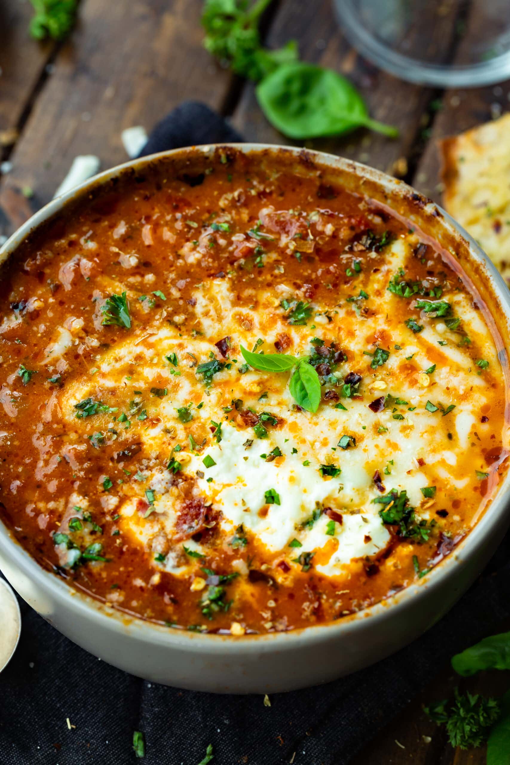 Chili de vită în stil italian {MASĂ ÎNTR-UN SINGUR CONTENITOR} - Oh Sweet Basil